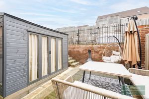 Photo 11- click for photo gallery